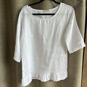 Lungo L’arno white 100% linen ruffle hem lagenlook shirt. Small. Made in Italy
